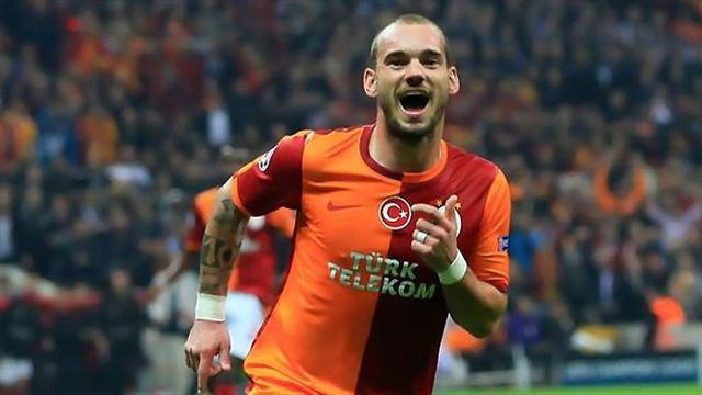 El holands Wesley Sneijder marc uno de los goles del Galatasaray.