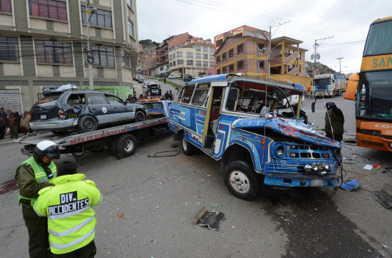 ACCIDENTE. El trgico accidente dej luto en varias familias. Foto del hecho en el centro paceo.