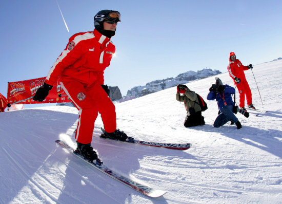 El alemn Michael Schumacher sufri un accidente esquiando en Francia.