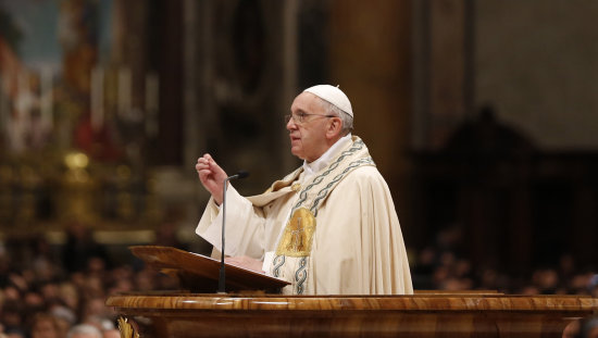 PONTFICE. El Papa Francisco durante el Tedeum por el Ao Nuevo celebrado en El Vaticano.