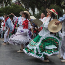 CULTURA. Una presentacin de danza durante el FIC del ao 2012.