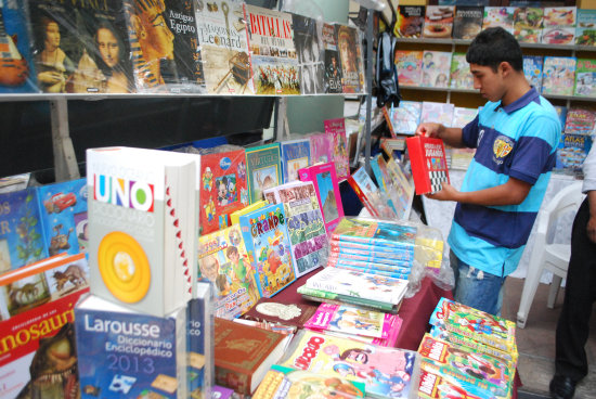 CULTURA. La Feria Nacional del Libro organizada por la Gobernacin el ao pasado.