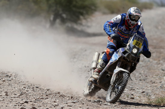 El piloto francs Alain Duclos gan la sexta etapa en motos.