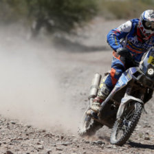 El piloto francs Alain Duclos gan la sexta etapa en motos.