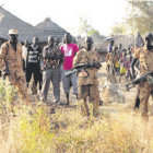COMBATE. Fuerzas rebeldes siguen enfrentando al Gobierno sursudanés.