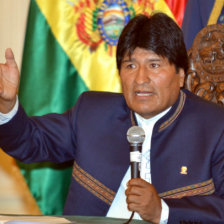 Evo Morales confes que hay presin para intervenir el ftbol.