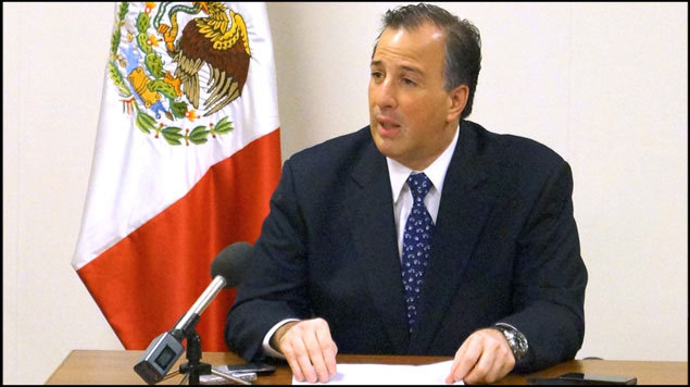 ENCUENTRO. El canciller Jos Meade.