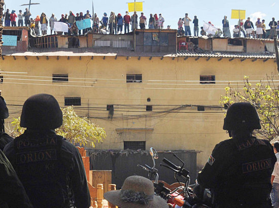 CRCELES: Los ambientes de las penitenciaras quedaron pequeos por el incremento de detenidos preventivos.