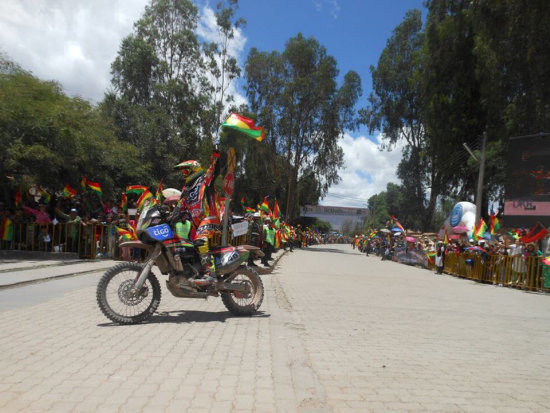 Las motocicletas y cuadriciclos del Dakar pasaron por territorio nacional y generaron un gran movimiento econmico con el turismo.