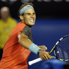 El espaol Rafael Nadal celebra la victoria ante el suizo Roger Federer.