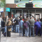 CANCELADO. Las lluvias causaron demoras, quejas y desorden en el aeropuerto local.