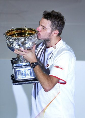 El tenista suizo Stanislas Wawrinka gan el Grand Slam de Australia, merced a un Rafael Nadal mermado.