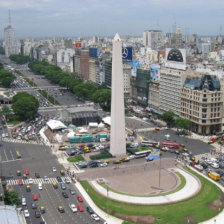 BSQUEDA. El nio se perdi en Argentina.