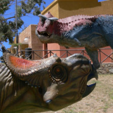 ATRACTIVO. Las reproducciones de los dinosaurios del Parque Cretácico.