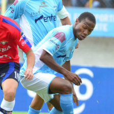 Aurora cayó la anterior fecha ante su clásico rival, Wilstermann, por 2-1. Hoy necesita ganar a como de lugar.