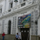 ESCENARIO. La fachada del histrico teatro 3 de Febrero.