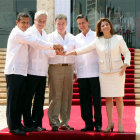 CUMBRE. Los presidentes Ollanta Humala, Sebastin Piera, Juan Manuel Santos, Enrique Pea Nieto y Laura Chinchilla.