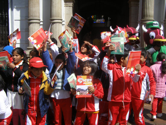 EDUCACIN. Los nios que participaron de la primera jornada de sensibilizacin.