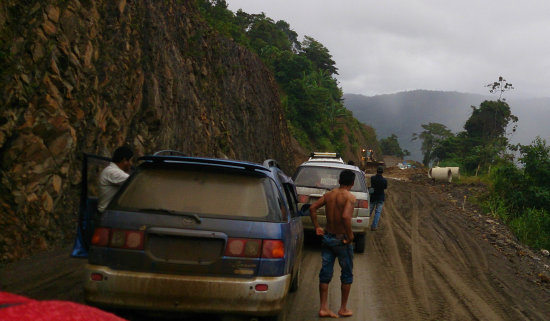 PREOCUPACIN. Regiones como Alto Beni reportan cortes de vas por las excesivas lluvias.