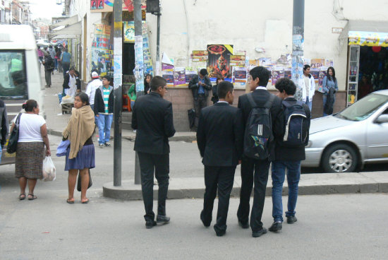 ADMITIDOS. Cada ao, miles postulan por una plaza en San Francisco Xavier.