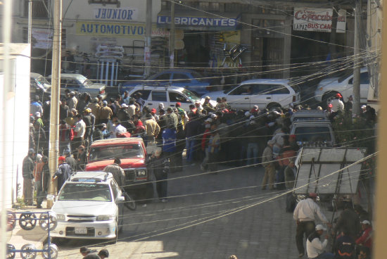 MOVILIZACIONES. Los transportistas decidieron salir a las calles en una ampliado el fin de demana.