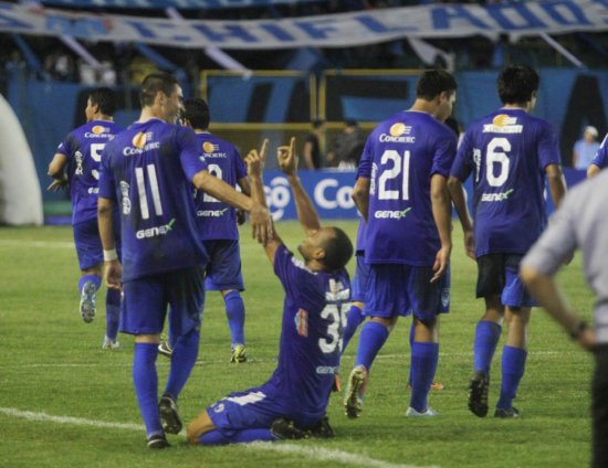 El plantel warneo es uno de los punteros del Torneo Clausura de la Liga.