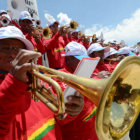 FESTIVAL. Miles de músicos participaron del festival en Oruro.