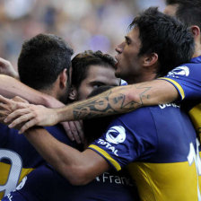 La celebracin de los jugadores de Boca Juniors tras su victoria.