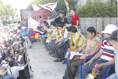 PROTESTA. La movilizacin del pasado martes, en el frontis de la Alcalda de Sucre.