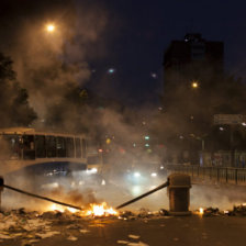 INVARIABLE. La tensin no baja en una Venezuela golpeada desde hace dos semanas.