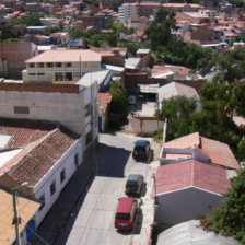 CORTADA. La calle Urcullo no tiene continuidad a partir de la calle Bolvar.