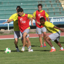 Los estudiantiles recibirn a Blooming, esta tarde en el estadio Patria.