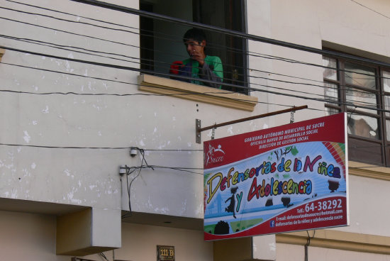 SERVICIO. Las Defensoras de la Niez y Adolescencia reciben denuncias.