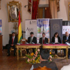 LANZAMIENTO. Autoridades de la ASFI, del BCB y de la ASOBAN Sucre durante la presentacin oficial de la indita actividad en la Capital.