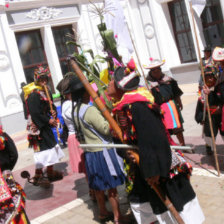 FIESTA. La demostracin de las danzas de la cultura yampara ayer, en la Gobernacin.