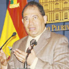 Informe. El ministro Carlos Romero.