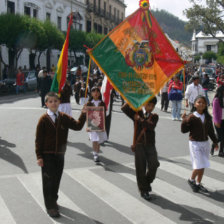 ANIVERSARIO. Desfile de alumnos.