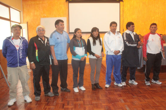 Los profesores elegidos para comandar el deporte estudiantil de Sucre.