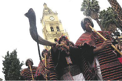 COCHABAMBA. Los danzarines de Tarabuco que visitaron Cochabamba, el pasado mes.