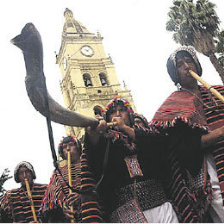 COCHABAMBA. Los danzarines de Tarabuco que visitaron Cochabamba, el pasado mes.