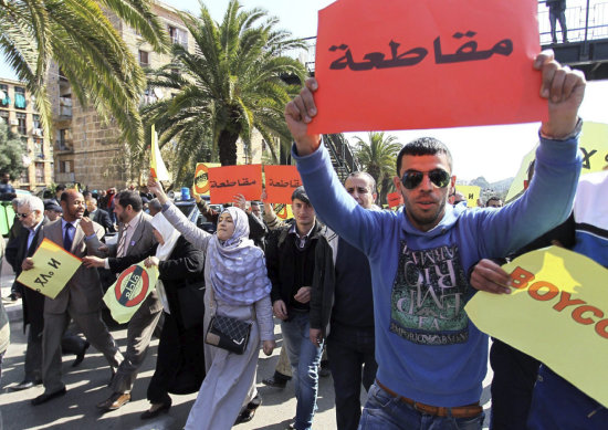 ARGEL. Protestas contra el Gobierno.