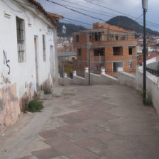 FUGA. Los guardias fueron reducidos por un sujeto que dispar en el local de Surapata.