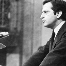 MANDATARIO. Adolfo Surez, durante su discurso de investidura en 1979.