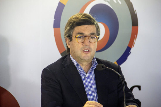 EJECUTIVO. El presidente del Banco Interamericano de Desarrollo (BID), Luis Alberto Moreno, durante una reunin preparatoria.