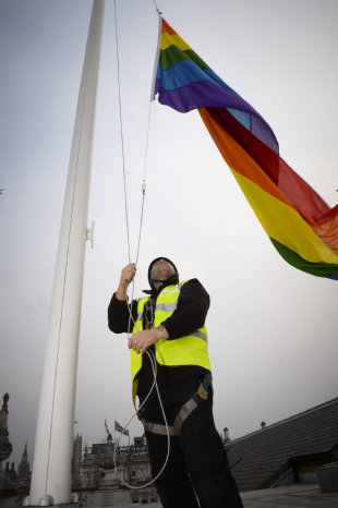 SMBOLO. La bandera del arco iris.