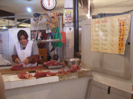 OFERTA. Hay suficiente carne de res en Sucre, donde el precio no sufri incremento.