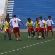 El fútbol es una de las disciplinas habilitadas en las olimpiadas estudiantiles.