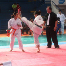 Ayer se cumpli la primera jornada del selectivo local de karate.