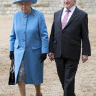 VIAJE. Higgins recibido por Isabel II.