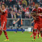 Los jugadores del Bayern festejan la clasificacin a semifinales.